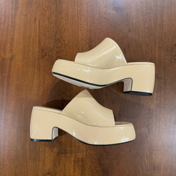 BY FAR Leroy Kraft Patent Leather Platform Slide Sandals Size EU 38 - Picture 3 of 10